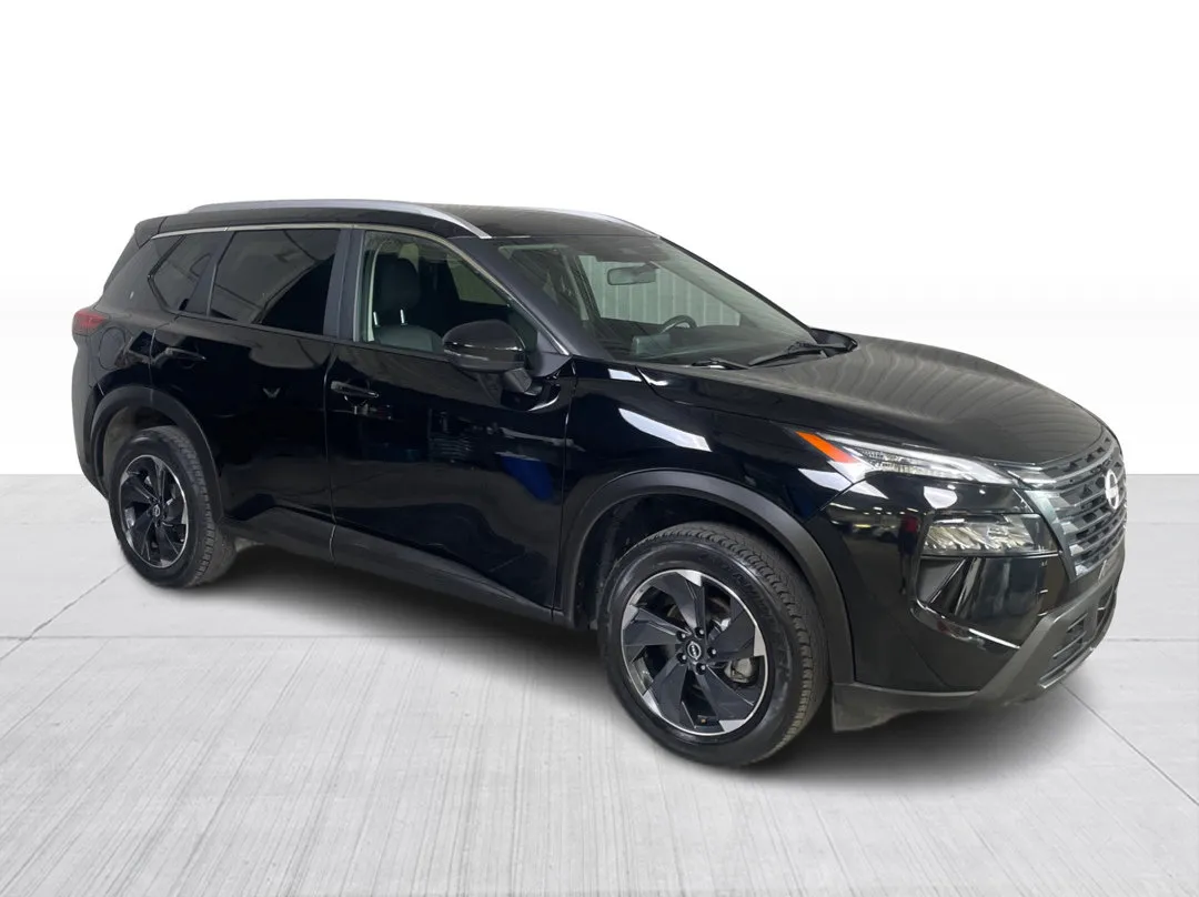 2024 Nissan Rogue SV Moonroof AWD, photo 1