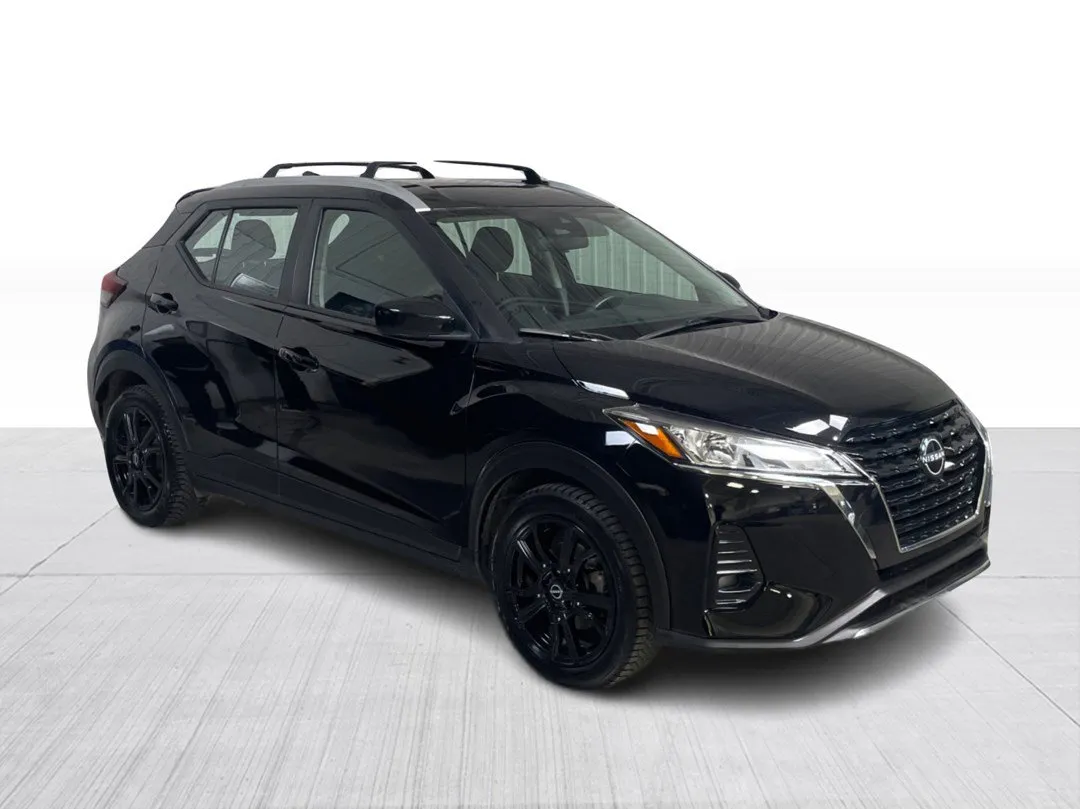 2022 Nissan Kicks SV, photo 1