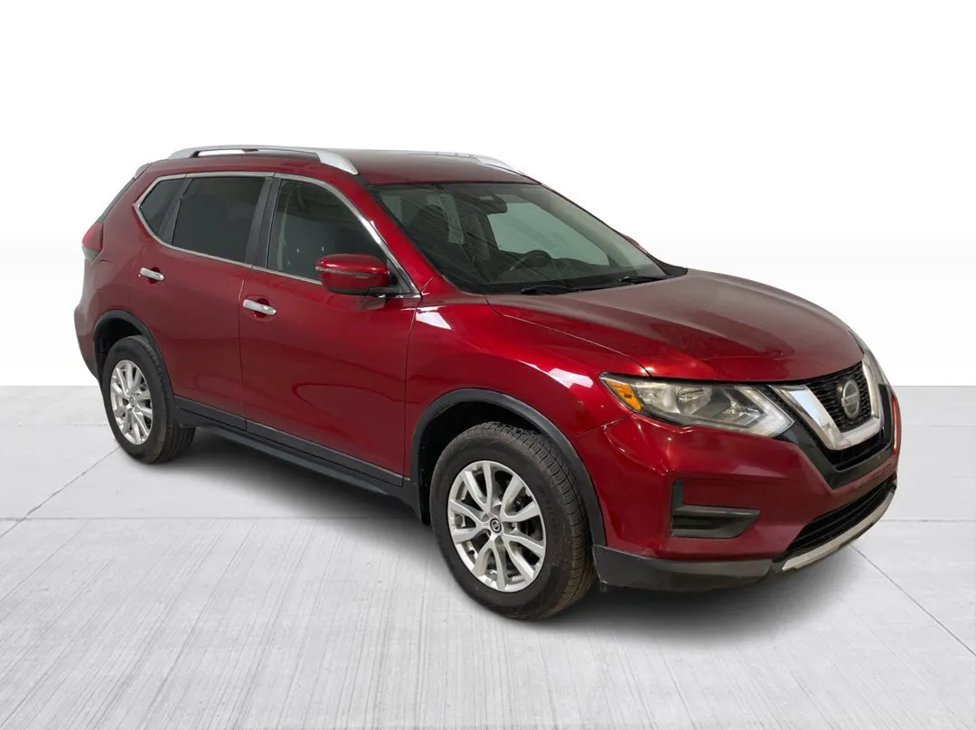 2020 Nissan Rogue SV, photo 1